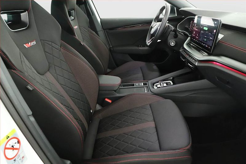 Škoda Octavia (2024) RS 2.0 TSI, RS, Navigace - fotka 7 z 21