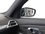 BMW Řada 3 M340i xDrive Touring - náhled 16