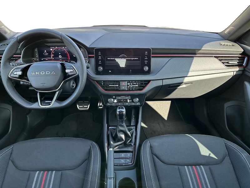 Škoda Kamiq (2027) 1,0 TSI 85 kW 7-stup. automat. - fotka 10 z 25