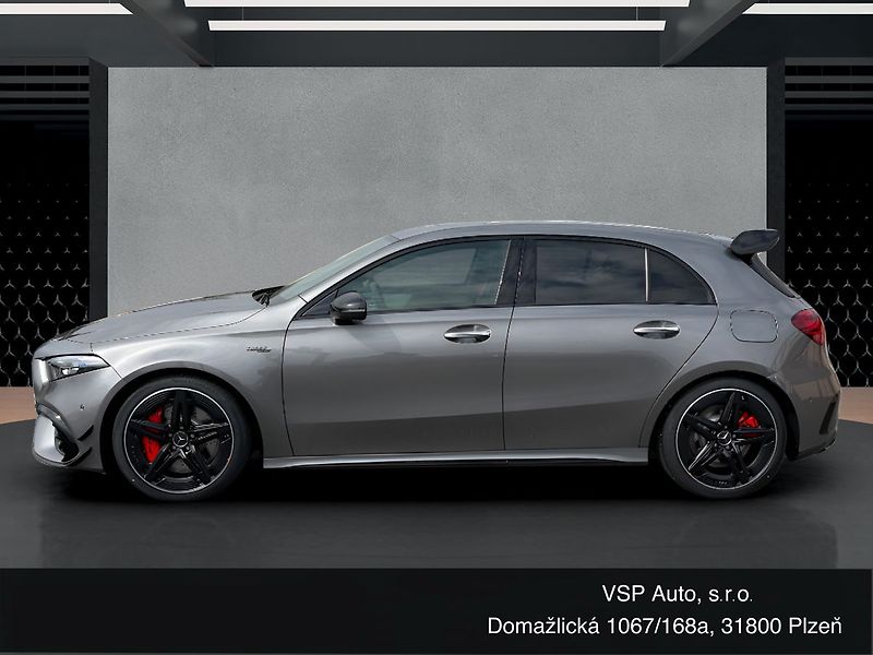 Mercedes-Benz Třídy A (2026) A 45 AMG S 4MATIC+ - fotka 3 z 15