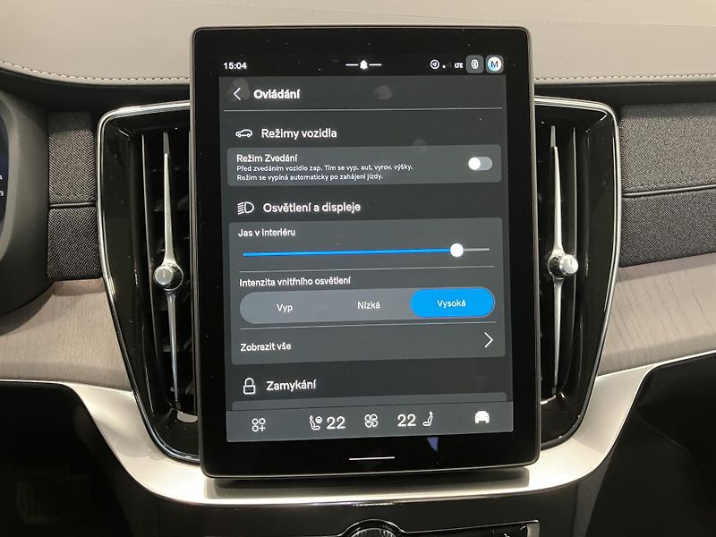 Volvo XC90 B5 AWD Ultra Bright AT8, ČR - fotka 38 z 49