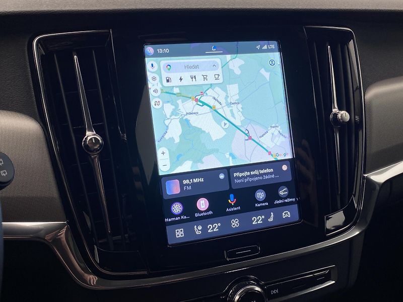 Volvo V90 T6 AWD RECHARGE CORE REZERVACE - fotka 41 z 60