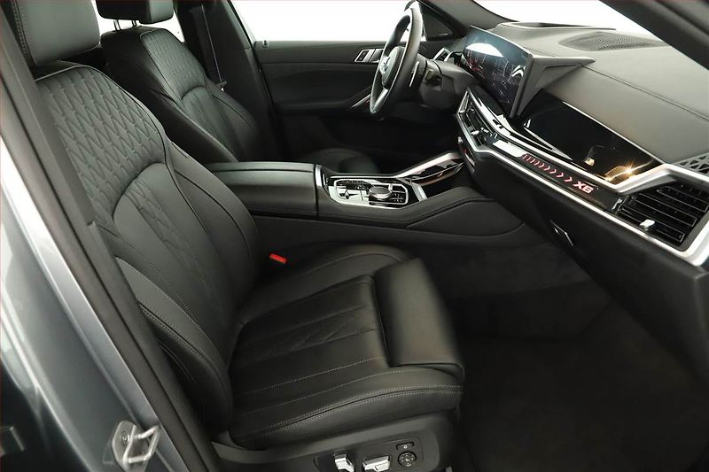 BMW X6 (2025) xDrive40d, M PAKET, VZDUCH - fotka 7 z 20