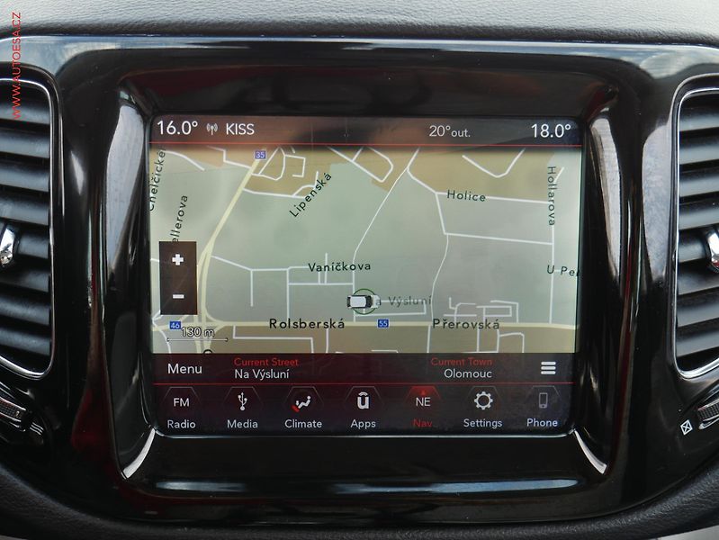 Jeep Compass (2019) 1.4 T, Limited, TZ, kůže - fotka 16 z 20