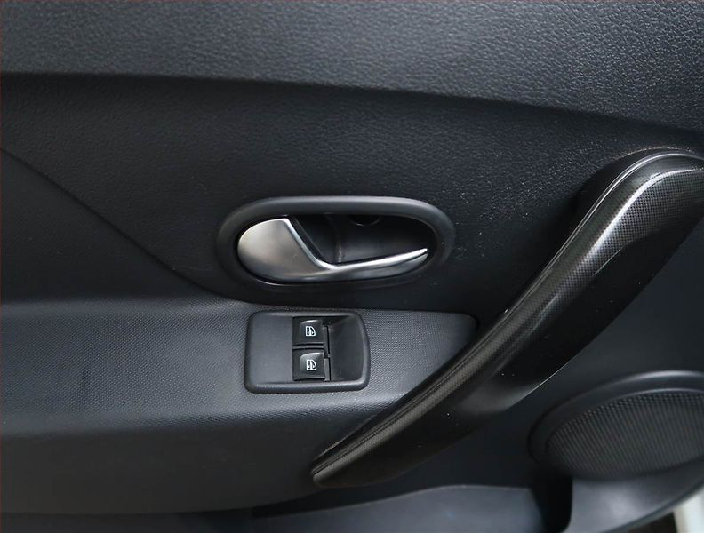 Dacia Sandero (2019) 1.0 SCe, ČR,1.maj - fotka 14 z 15