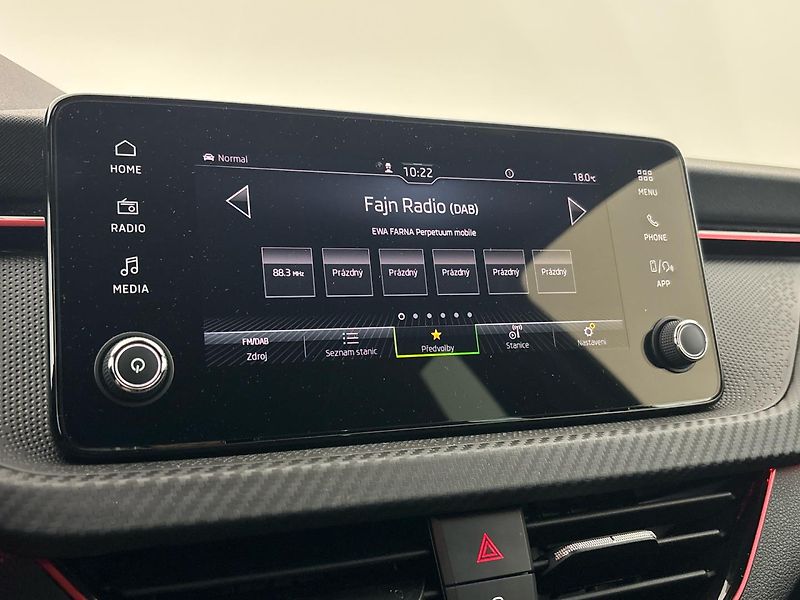 Škoda Scala Monte Carlo DSG - fotka 12 z 30