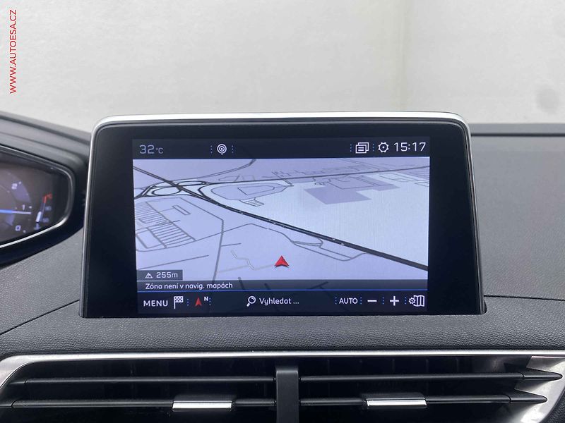 Peugeot 5008 (2019) 2.0 HDi, Allure, AT, LED - fotka 17 z 18