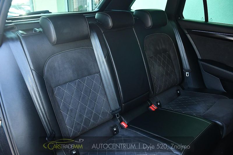 Škoda Superb 2,0TDI SPORTLINE DSG ČR 1.MAJ  - fotka 19 z 56