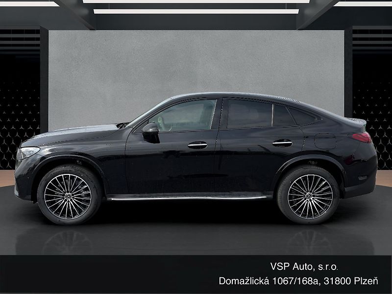 Mercedes-Benz GLC (2026) 300 e 4MATIC kupé - fotka 3 z 16