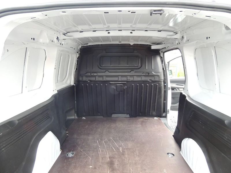 Fiat Dobló cargo (2023) 1.5HDi,L2,ČR,1.majitel - fotka 18 z 28