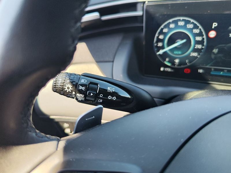 Hyundai Tucson 1.6 T-Gdi/132kW Style DCT MHEV - fotka 34 z 38