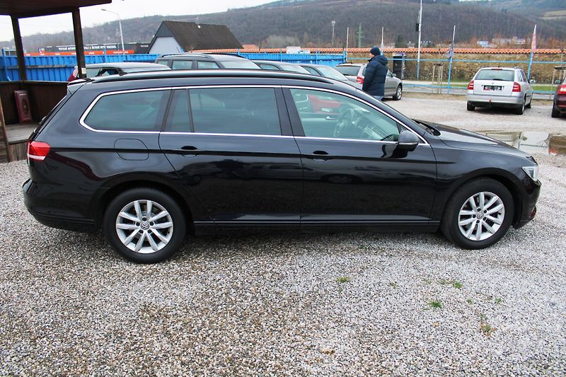 Volkswagen Passat (2015) 2.0 TDI DSG TEMPOMAT NAVI  - fotka 8 z 15