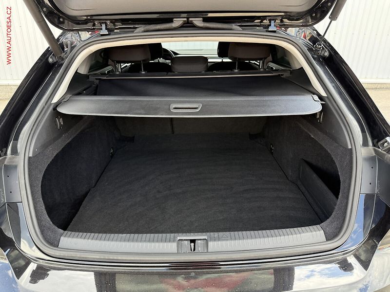 Volkswagen Arteon (2020) 2.0 TDi, ČR, DSG, LED, navi - fotka 7 z 20