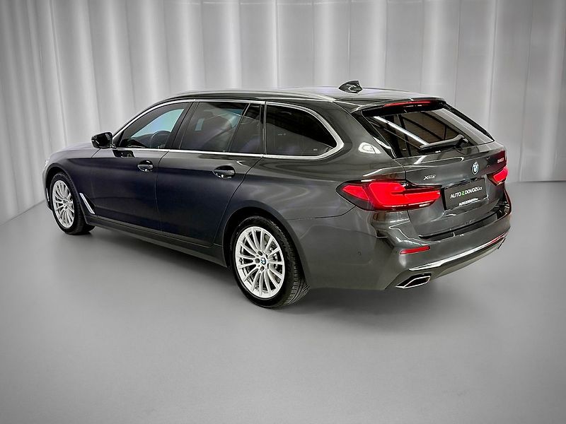 BMW Řada 5 540i xDrive LUXURY LINE, PANOR - fotka 4 z 30