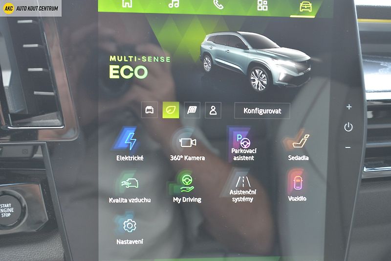Renault Espace ICONIC E-TECH FULL HYBRID 200k - fotka 48 z 78