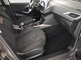 Peugeot 2008 (2013) 1.2 PureTech, Tempomat - náhled 9