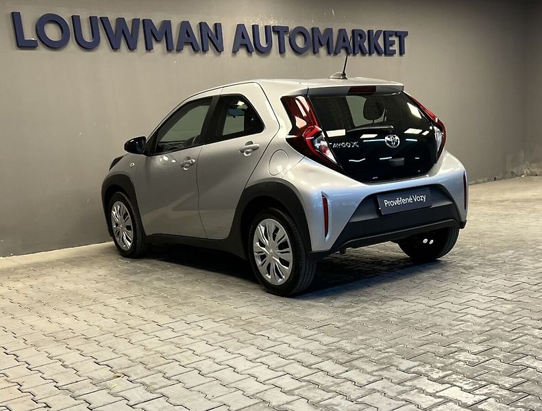 Toyota Aygo COMFORT - fotka 14 z 15