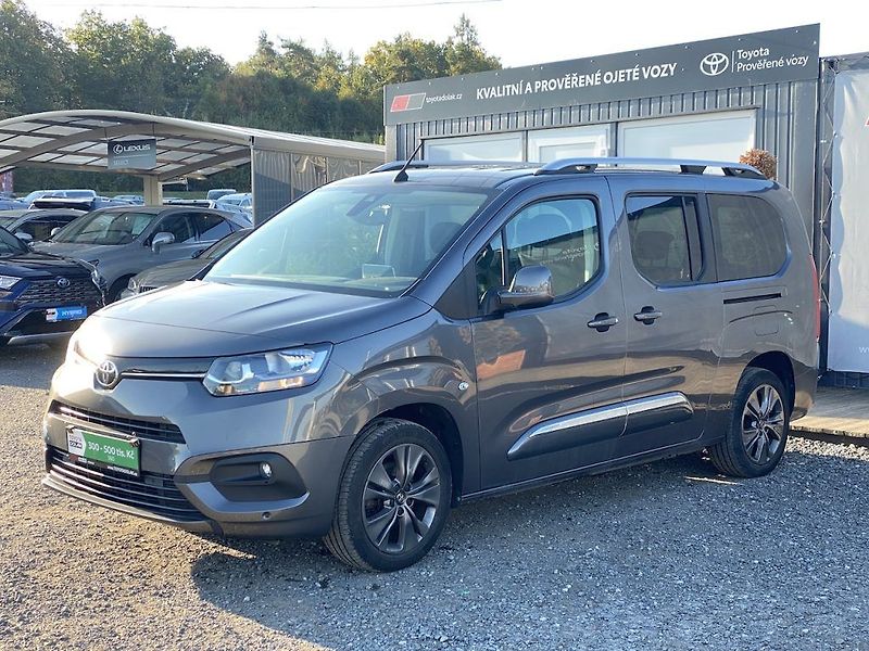 Toyota ProAce City Verso 1.2iT, ČR, Family L2, automat - fotka 5 z 19