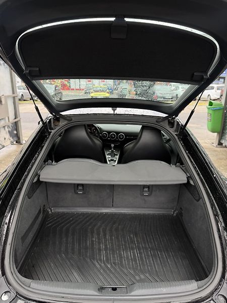 Audi TT (2015) - fotka 25 z 34