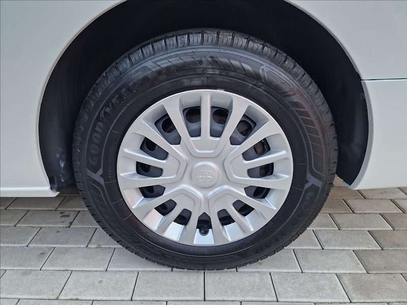 Toyota ProAce Verso 2.0 D-4d 110kW L2 Shuttle, ČR - fotka 45 z 50