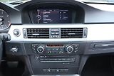 BMW Řada 3 (2011) Individual 320 d xDrive, 4X4 - náhled 12