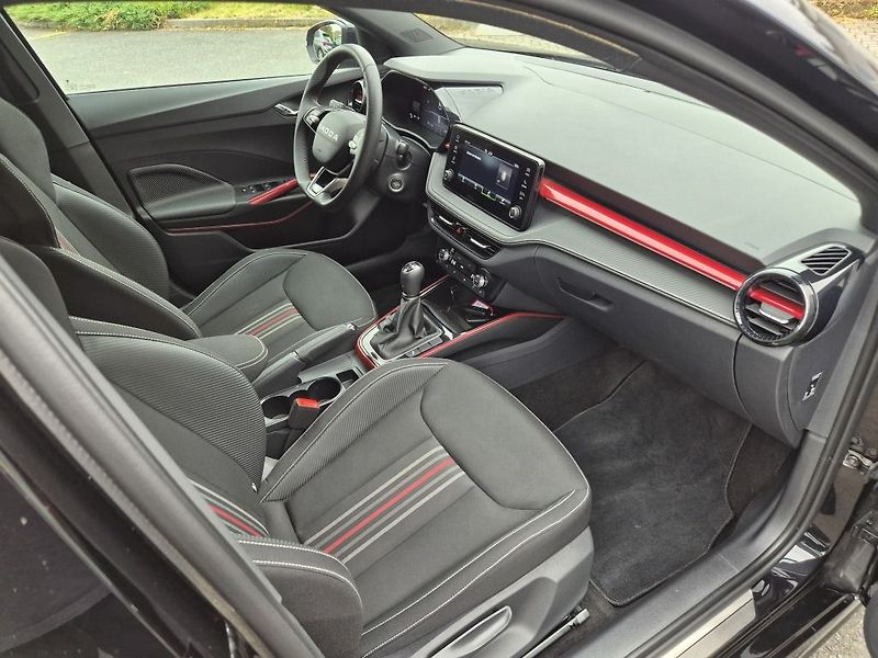 Škoda Fabia Monte Carlo 1.0 TSI 85 kW - fotka 19 z 29