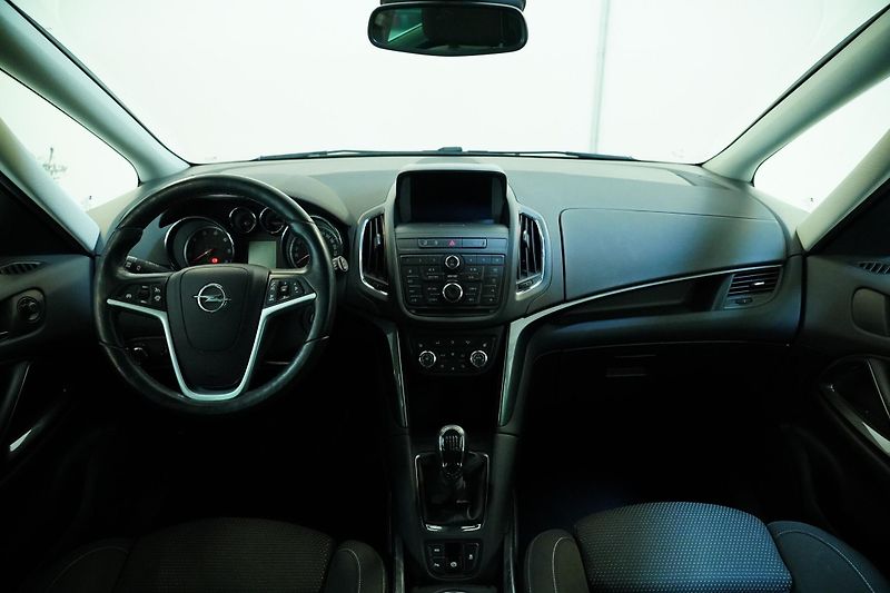 Opel Zafira - fotka 5 z 26