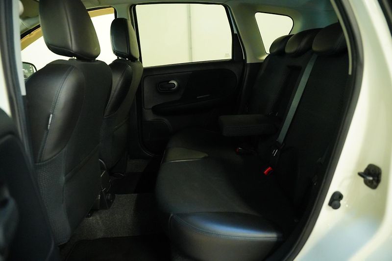 Nissan Note - fotka 23 z 23