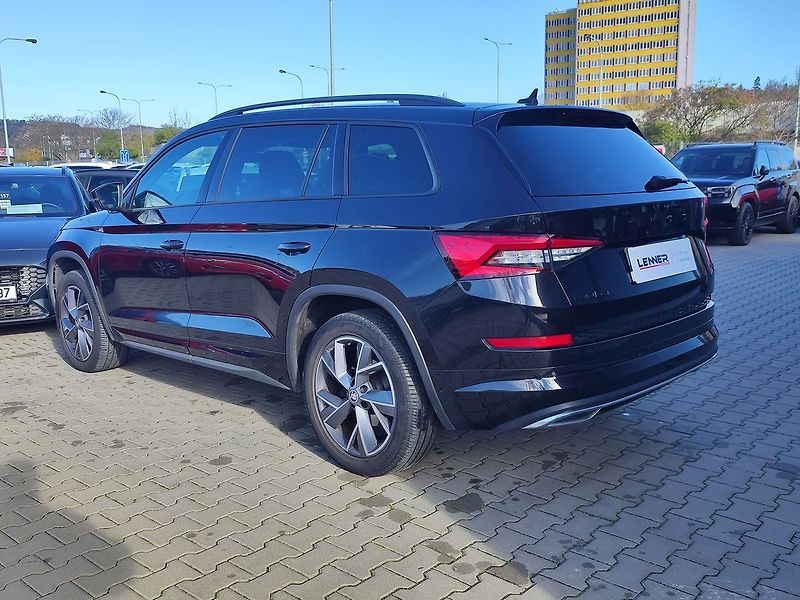 Škoda Kodiaq 2.0 TDI/140kW Sportline DSG 4x - fotka 7 z 39