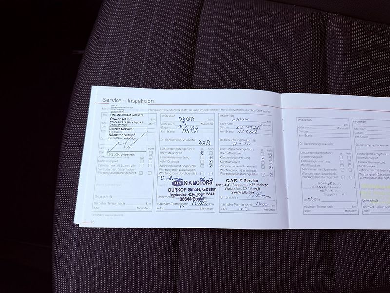 Kia Stonic 1.4 Exclusive, Serviska, TOP - fotka 26 z 29