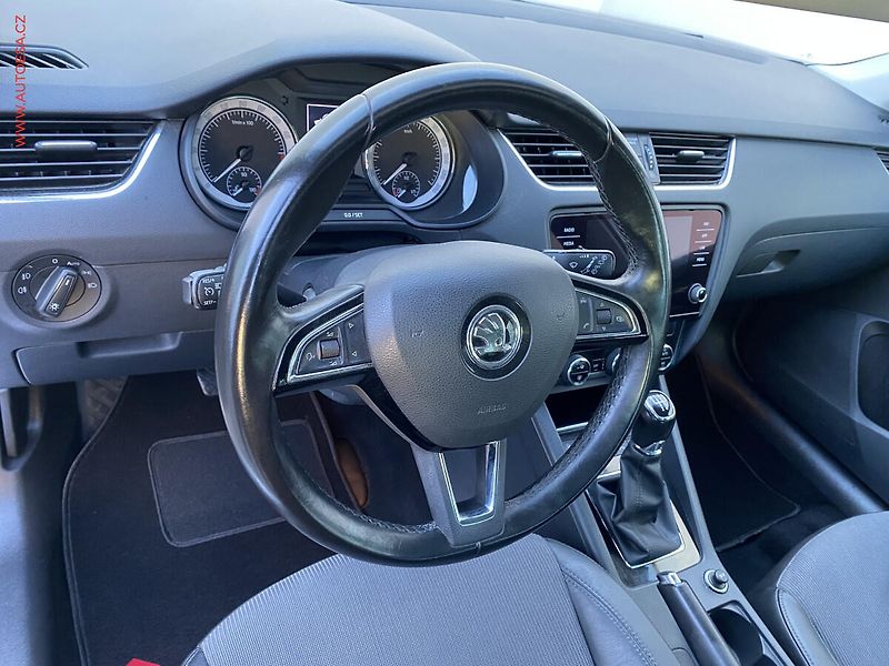 Škoda Octavia (2017) 1.6 TDi, Style, TZ - fotka 12 z 17
