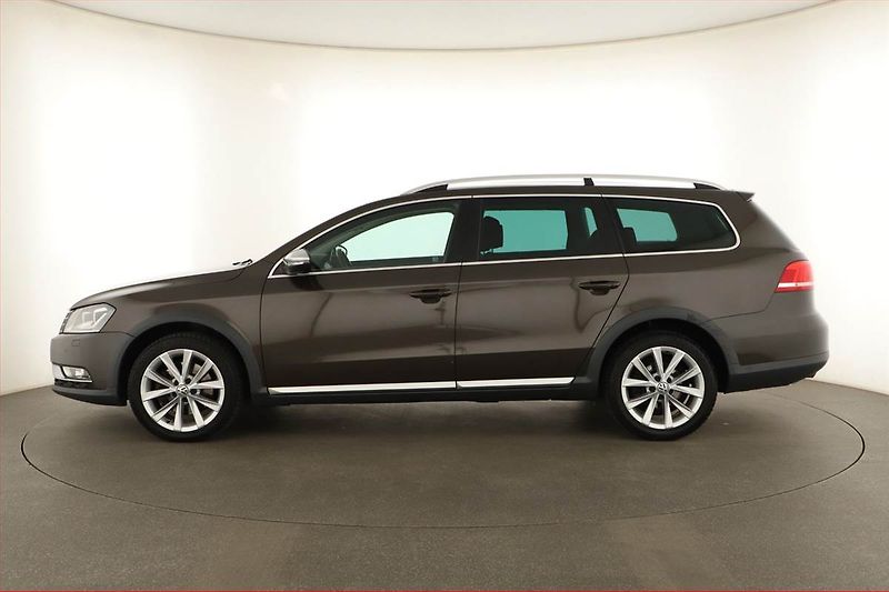 Volkswagen Passat (2013) Alltrack 2.0 TDI, 4X4 - fotka 3 z 14