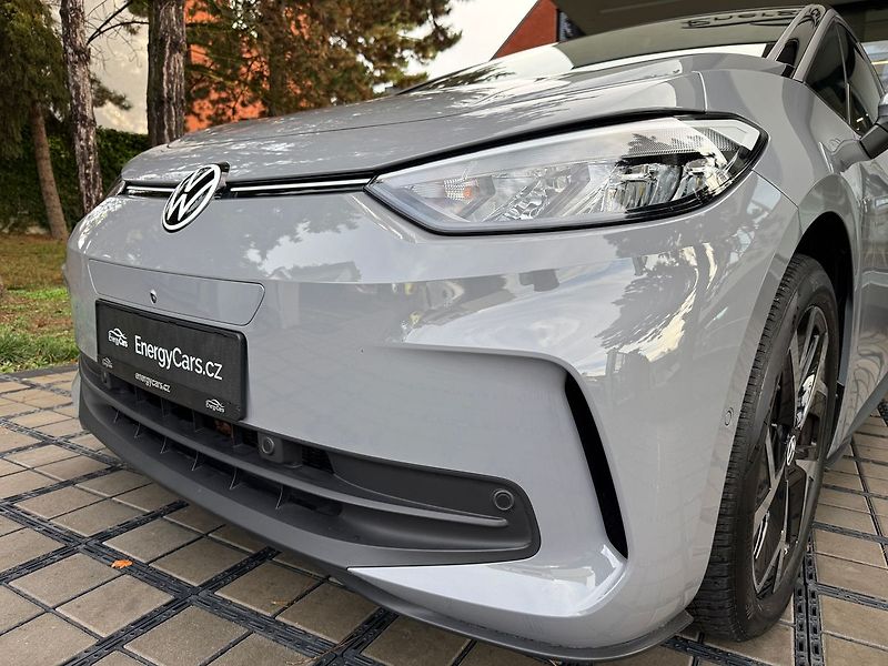 Volkswagen ID.3 Pro 150 kW 360° kamera 62kWh - fotka 5 z 37