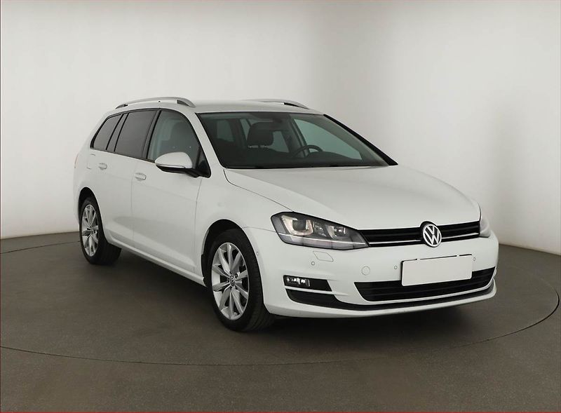 Volkswagen Golf (2016) 1.6 TDI, Xenony, Tempomat - fotografie inzerátu