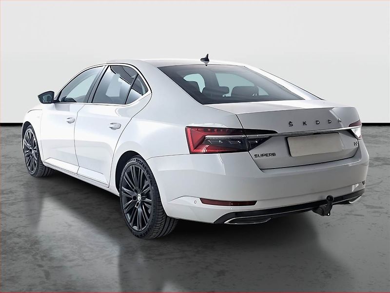 Škoda Superb (2020) Laurin&Klement iV 1.4 TSI PHEV - fotka 4 z 24