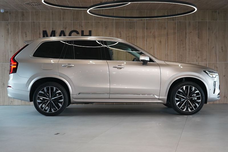 Volvo XC90 T8 PLUS Bright, Vzduch, 360° - fotka 6 z 50