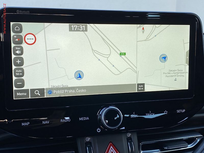Hyundai i30 (2021) 1.5 T-GDi, 2.maj,ČR, N-Line - fotka 17 z 19