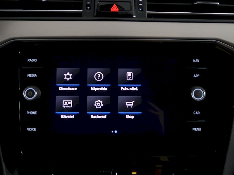 Volkswagen Passat (2023) ELEGANCE 2.0TDI 110KW DSG - fotka 28 z 40