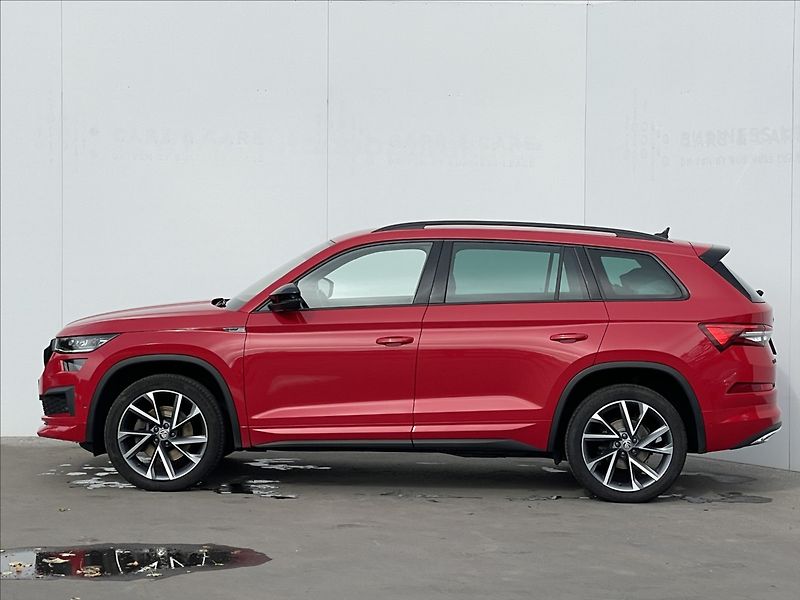 Škoda Kodiaq 2,0 TDI 4x4 DSG Sportline+ TZ - fotka 2 z 24