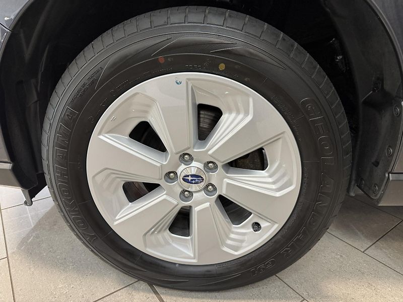 Subaru Forester 2.0i Trend, 6MT - fotka 33 z 45