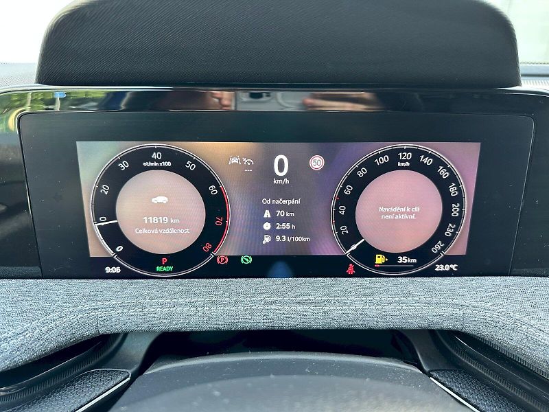 Škoda Superb (2025) 1.5 TSI 110kW Selection DSG - fotka 12 z 21