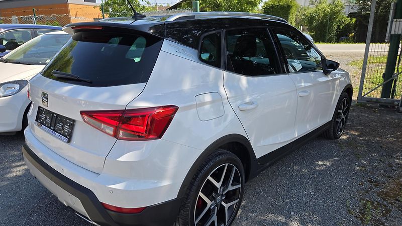 Seat Arona 1.5TSI 16V ACT FR 110KW  1MAJ. - fotka 44 z 47