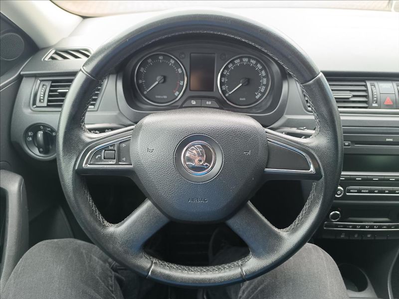 Škoda Rapid 1,2 TSi Ambition - fotka 14 z 17