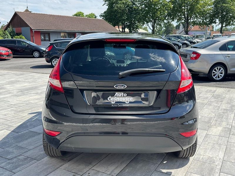 Ford Fiesta (2011) 1.25i 44kW - fotka 6 z 31