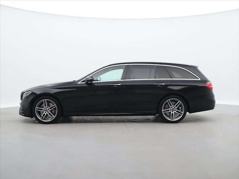 Mercedes-Benz Třídy E 3,0 450 270 kW 4Matic AMG CZ - fotka 4 z 28