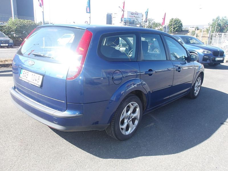 Ford Focus 1,6TDCi KLIMA ! 2xPNEU ! - fotka 9 z 28