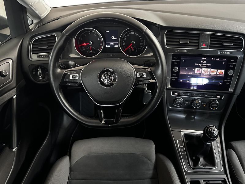 Volkswagen Golf (2019) Comfortline 1.4 TSI 92 KW - CZ - fotka 12 z 24