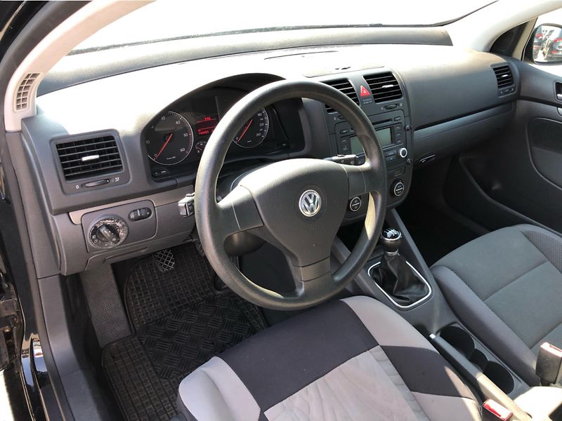 Volkswagen Golf A 1,9 TDI - fotka 5 z 27