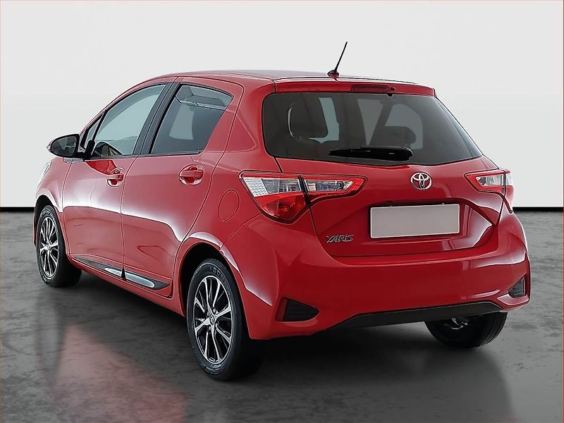 Toyota Yaris (2018) 1.5 Dual VVT-i, ČR,1.maj - fotka 4 z 19
