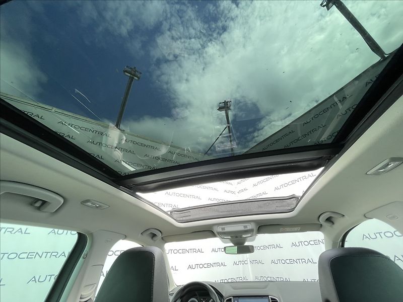 Škoda Karoq 2,0 2,0TDi,110kW,STYLE.,4x4,DS - fotka 27 z 35